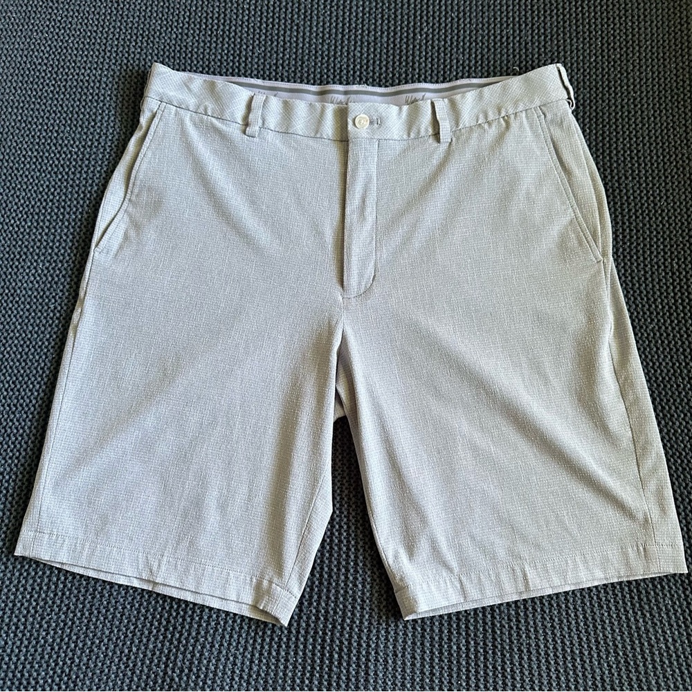 Walter Hagen Performance 11 Gray Golf Shorts Size 36